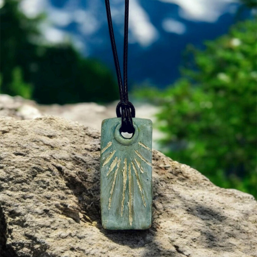 Колие „Слънчеви лъчи“